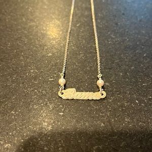 18 inch Bama necklace with peal accents